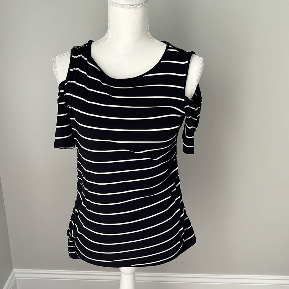 White House Black Market “Cold Shoulder” Shirt